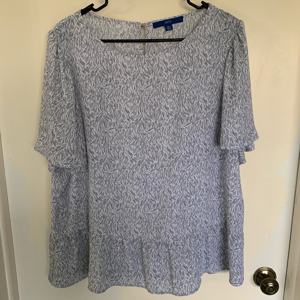 New Grey Patterned Women's Top size XXL